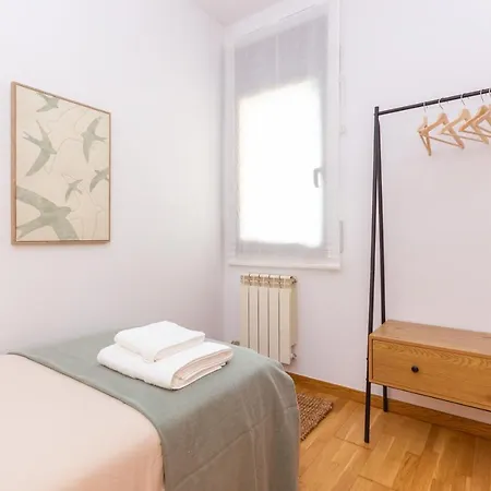 Elegante Duplex En Terrassa, Barcelona Terrassa