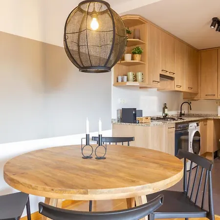 Apartment Elegante Duplex En Terrassa, Barcelona