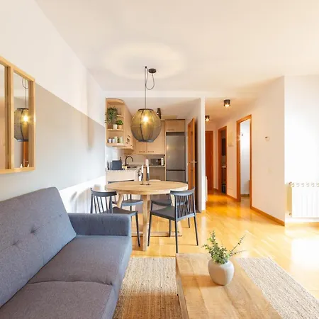 Elegante Duplex En Terrassa, Barcelona Terrassa